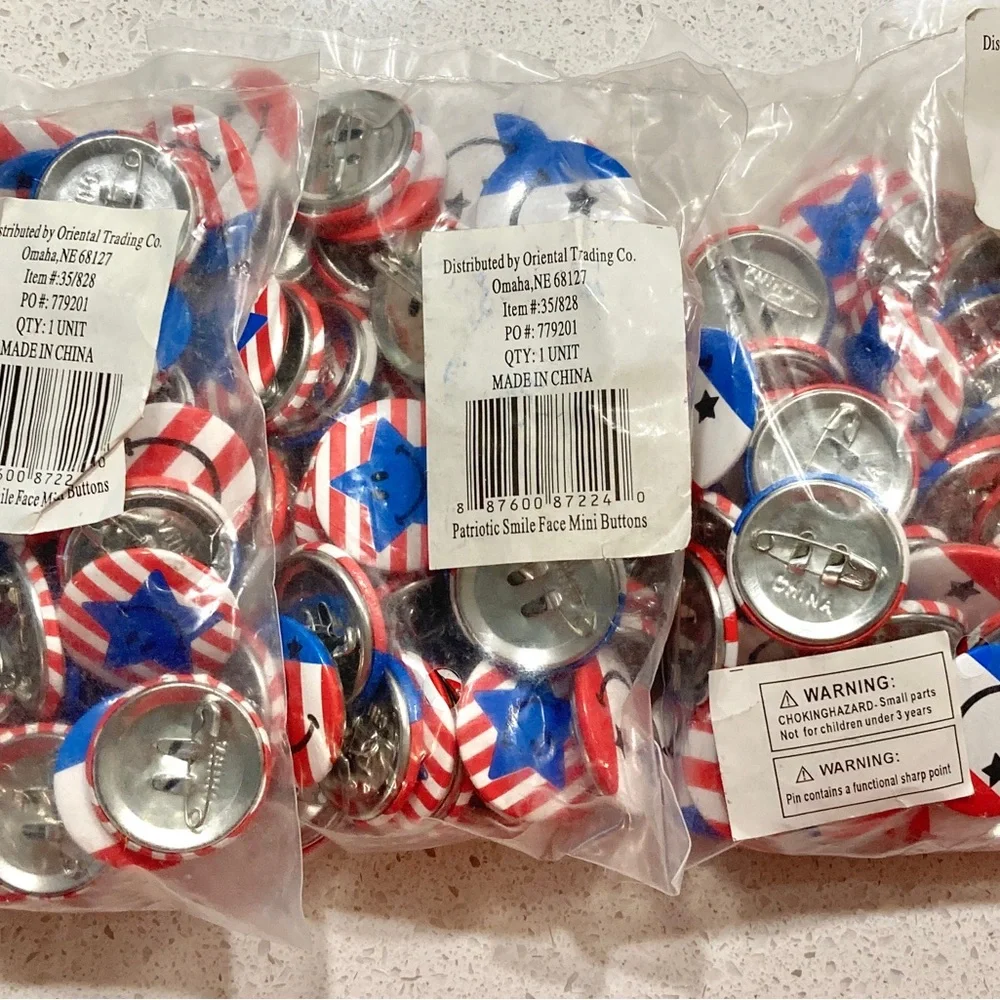 Patriotic smile smiley face mini button pins lot of 138 1 inch July 4th NIB